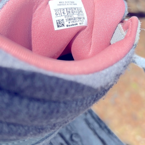 Reebok 80’s Classic Freestyle Grey/Pink Hi Top - Picture 5 of 5